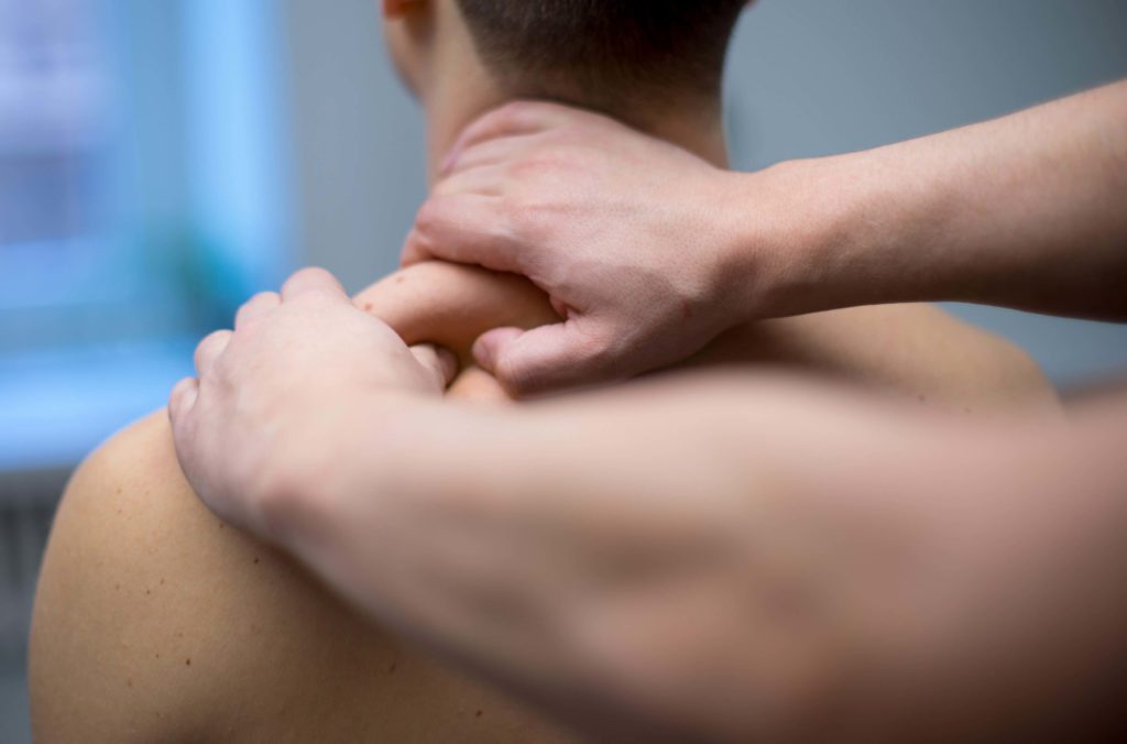 trigger punkt massage bei arthrose an der wirbelsäule